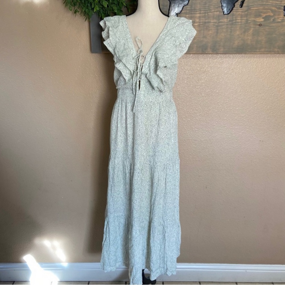 Lulus Women’s Romance In Bloom Floral Ruffle Dress Ditsy Sage brand-new